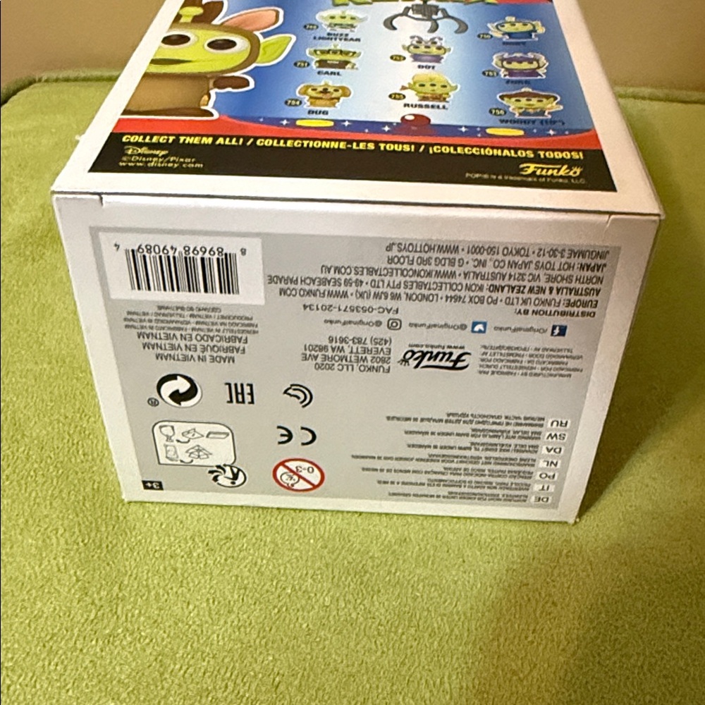 Funko Pop! Disney: Pixar Alien as Bullseye - Picture 8 of 8